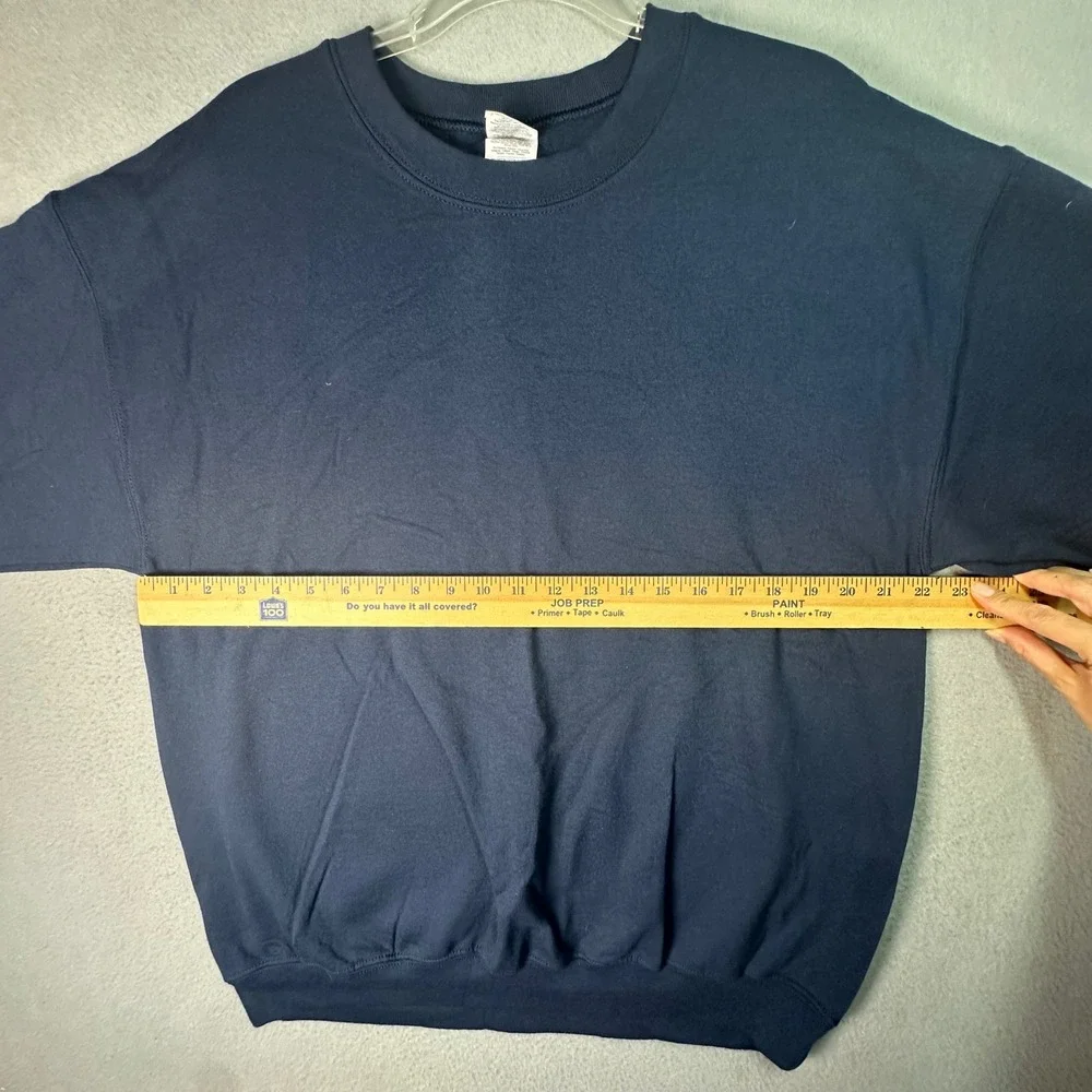 Gildan Heavy Blend Crewneck Sweatshirt Navy Blue Fleece Pullover Minimalist L